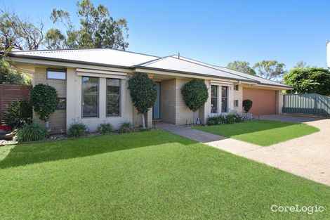 Property photo of 4 William Place Howlong NSW 2643