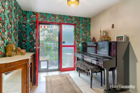 Property photo of 2/7 Kinmond Avenue Wavell Heights QLD 4012