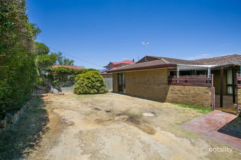 Property photo of 30 Newcomen Road Stirling WA 6021