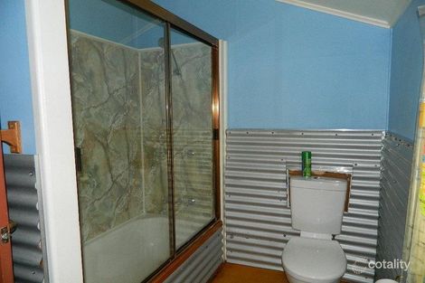Property photo of 20 Brisbane Road Redbank QLD 4301