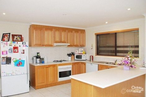 Property photo of 24 Lotus Crescent Cairnlea VIC 3023