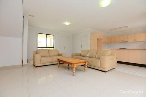 Property photo of 1/19 Balmoral Crescent Georges Hall NSW 2198