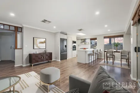 3B CURLEW WAY, YANGEBUP, WA 6164
