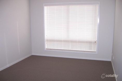 Property photo of 10 Haddon Green Derrimut VIC 3026