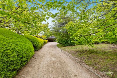 16 Blake Ct, Mount Eliza, VIC 3930