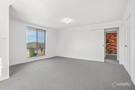 Property photo of 8/8 Leech Close Narara NSW 2250