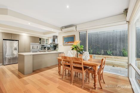 Property photo of 18 Middle Road Camberwell VIC 3124