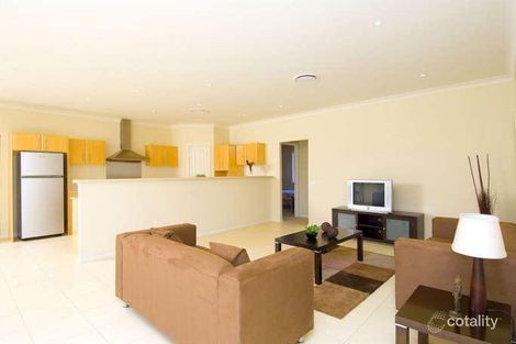 Property photo of 29 Governors Way Macquarie Links NSW 2565