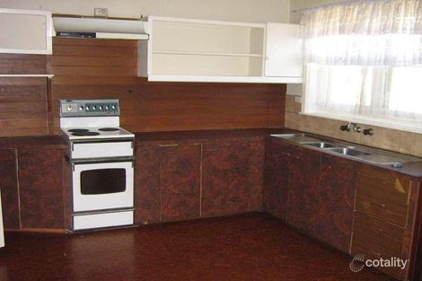 Property photo of 392 Tarakan Avenue North Albury NSW 2640