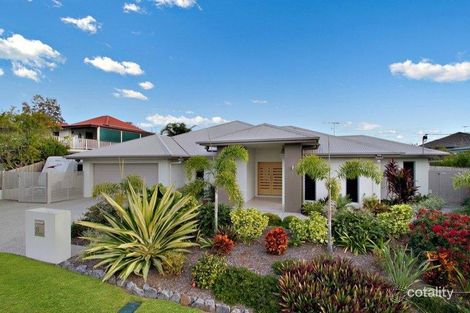 55 Bonneville St, Holland Park West, QLD 4121