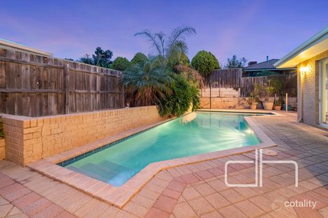 9 Southmead Dr, Landsdale, WA 6065