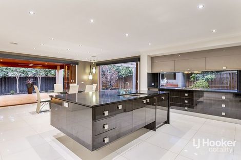 Property photo of 22 Alamanda Boulevard Point Cook VIC 3030