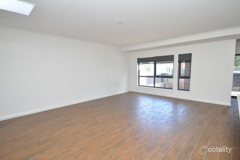 2a Sylvan Gr, Pascoe Vale, VIC 3044