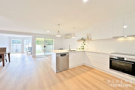 Property photo of 47 Esplanade Lakes Entrance VIC 3909