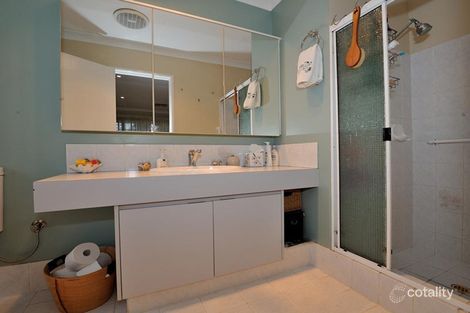 Property photo of 3 Amber Court Warnbro WA 6169