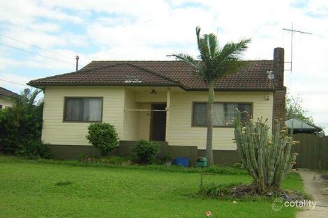 42 Myddleton Ave, Fairfield, NSW 2165