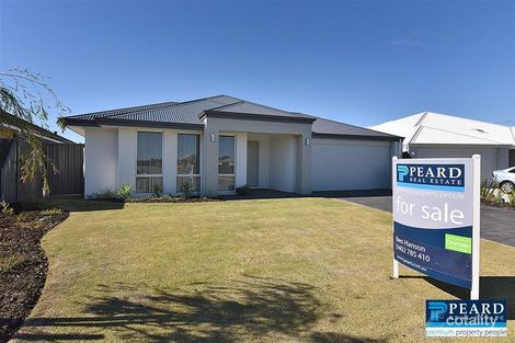 18 Featherleaf Elb, Banksia Grove, WA 6031