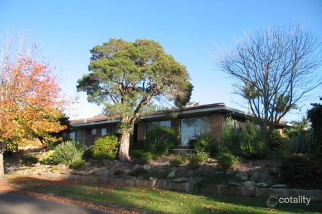 4 Roscommon Cres, Killarney Heights, NSW 2087