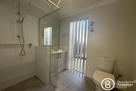 Property photo of 67 Capstan Place Geographe WA 6280