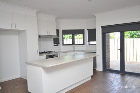 Property photo of 2A Sylvan Grove Pascoe Vale VIC 3044