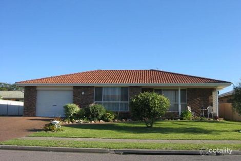 17 Grandis Dr, Tuncurry, NSW 2428