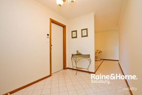 Property photo of 18 Tullamore Court Greenwith SA 5125