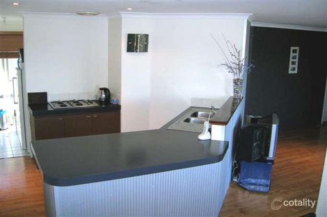 Property photo of 2 Jacka Close Marangaroo WA 6064