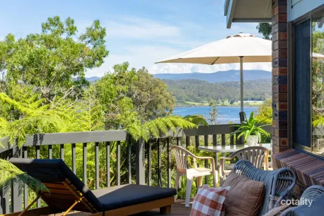 Property photo of 4 Bellbird Crescent Merimbula NSW 2548