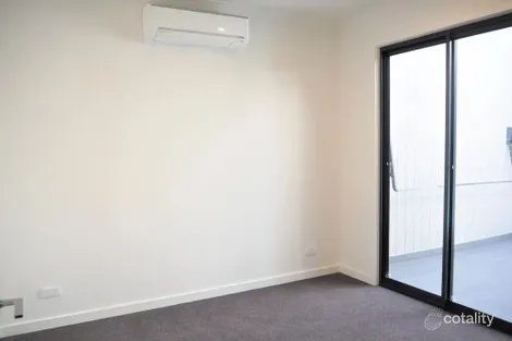 Property photo of 8/84 Tyler Street Reservoir VIC 3073