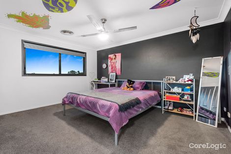 Property photo of 31 Baychester Place Wakerley QLD 4154