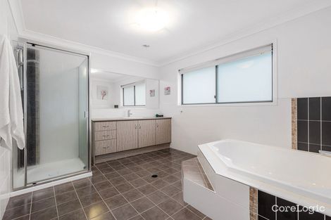 Property photo of 31 Baychester Place Wakerley QLD 4154