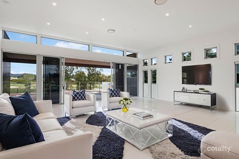 Property photo of 2008 The Boulevarde Benowa QLD 4217