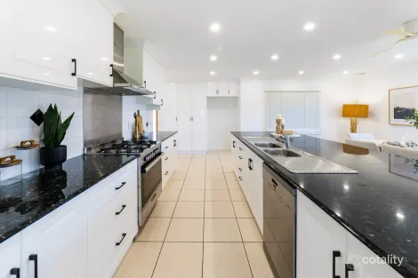 Property photo of 16 James Croker Drive Mount Pleasant QLD 4740