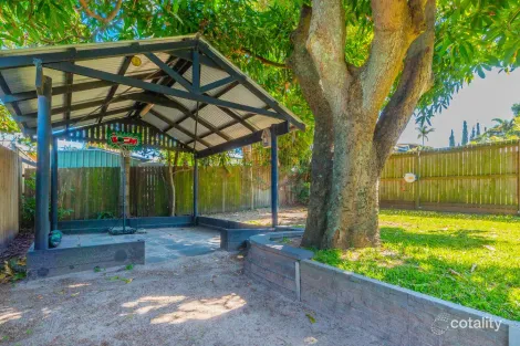 Property photo of 345 Oxley Avenue Margate QLD 4019