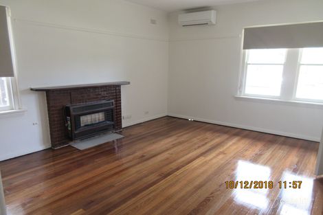 Property photo of 40 Treloar Crescent Braybrook VIC 3019