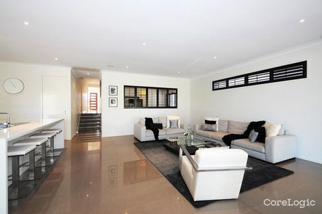 Property photo of 17 Rhone Grove Skye VIC 3977