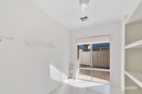 Property photo of 9 Bertha Loop Dudley Park WA 6210