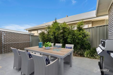 Property photo of 5 Paul Circuit Tullimbar NSW 2527