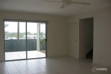 Property photo of 2/331 Anzac Avenue Kippa-Ring QLD 4021