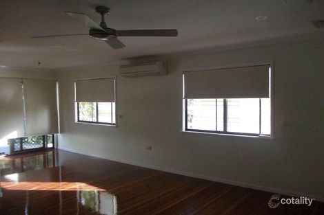 Property photo of 21 Pine Street Flinders View QLD 4305