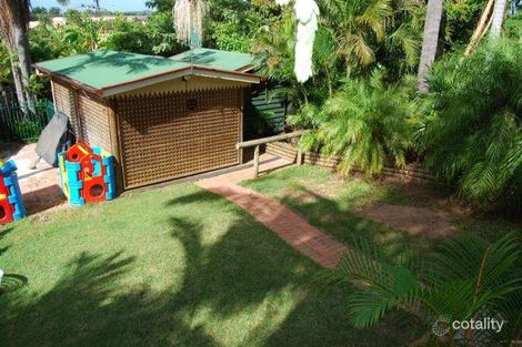 Property photo of 27 Barrinia Street Manly QLD 4179