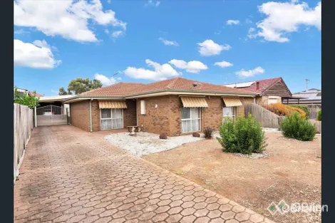 Property photo of 86 Coburns Road Melton South VIC 3338