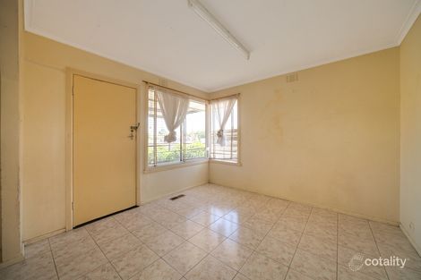 Property photo of 1 Kingsclere Avenue Keysborough VIC 3173