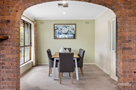 Property photo of 2 Meadowlark Lane Mooroolbark VIC 3138