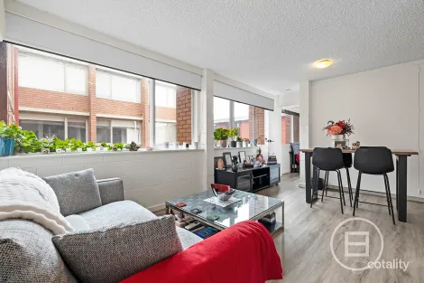 Property photo of 6/72-76 Patterson Street Middle Park VIC 3206