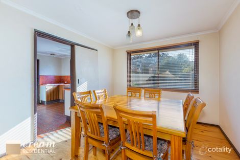 Property photo of 33 Castley Circuit Kambah ACT 2902