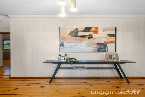 Property photo of 9 Dickens Close Templestowe VIC 3106