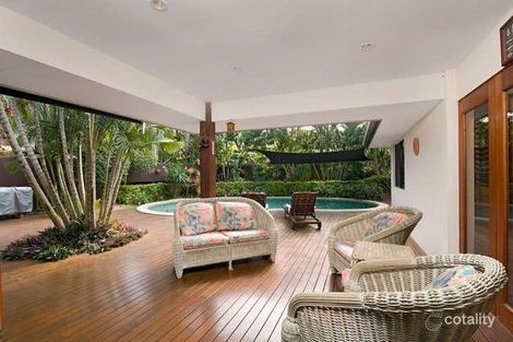 Property photo of 61 Surf Street Mermaid Waters QLD 4218