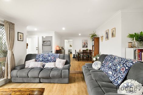 Property photo of 129 Meadowlands Road Carindale QLD 4152