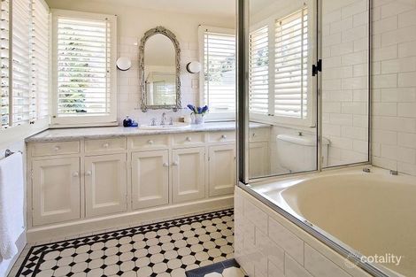 Property photo of 39 Kareela Road Cremorne Point NSW 2090